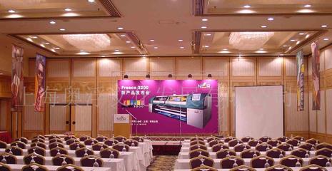 新產(chǎn)品的市場(chǎng)策劃 從價(jià)格定位、廠家合作到視覺(jué)營(yíng)銷的完整路徑